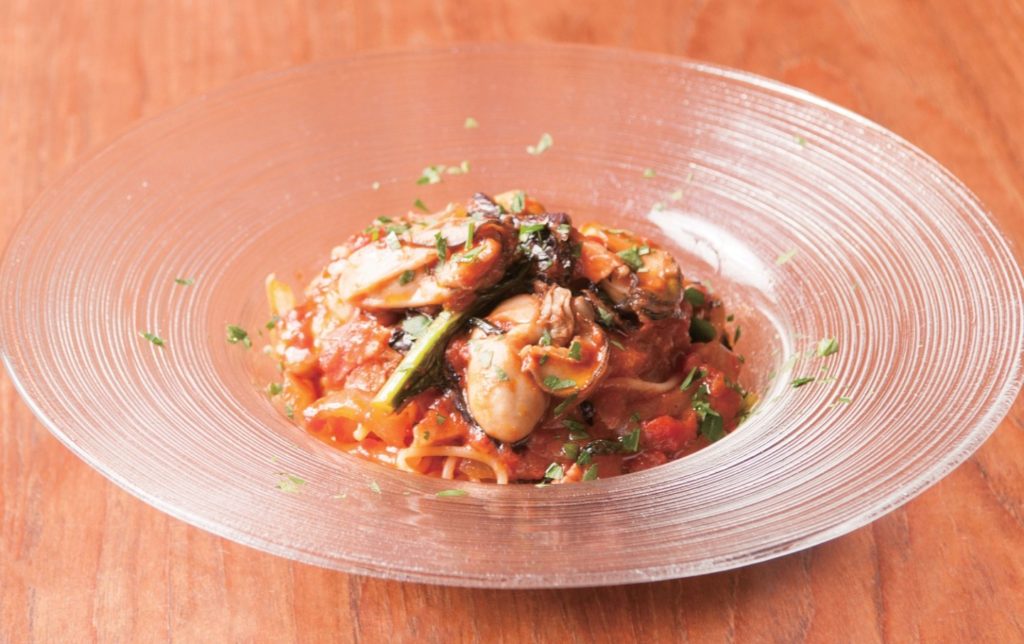 『ＲＥＳＴＡＵＲＡＮＴ　ｍａｎｇｉａｒｅ』牡蠣の旨味をギュッと凝縮！季節限定の味わいを存分に楽しんで
