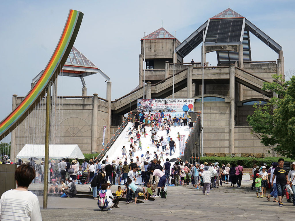 終了しました。毎年大人気のイベントが今年も開催！ 巨大な塩の滑り台やステージイベントなどお楽しみ満載『第28回 さかいで塩まつり』