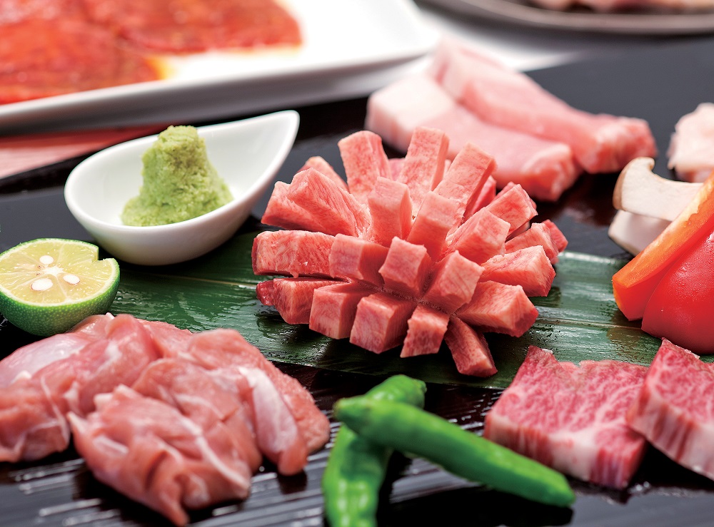 『焼肉・韓国料理 食楽苑 金魚』目利きが認める厳選和牛を華やかに堪能！