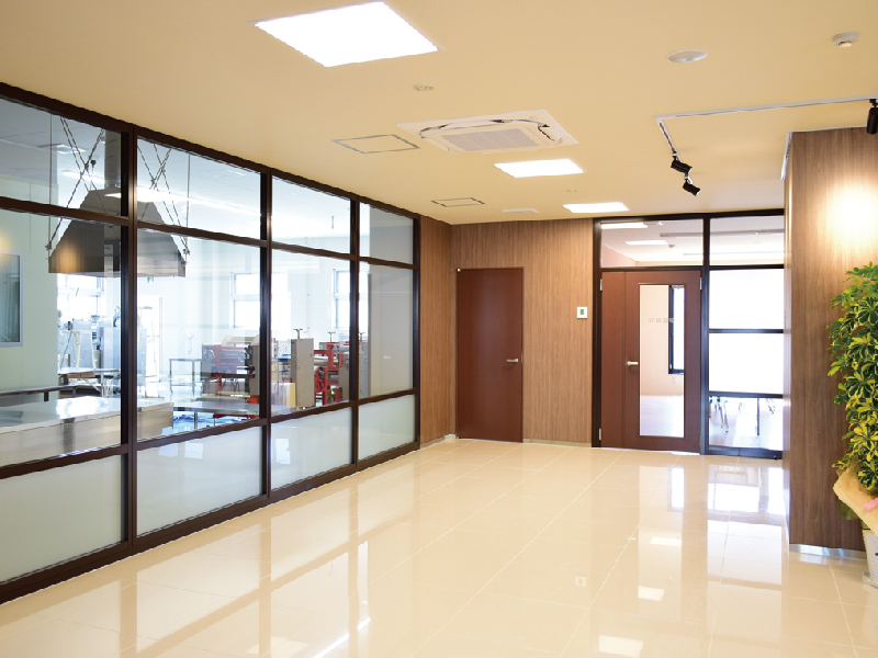 『さぬき麺業』が第２工場をリニューアル工場見学＆うどん打ち体験を楽しもう！