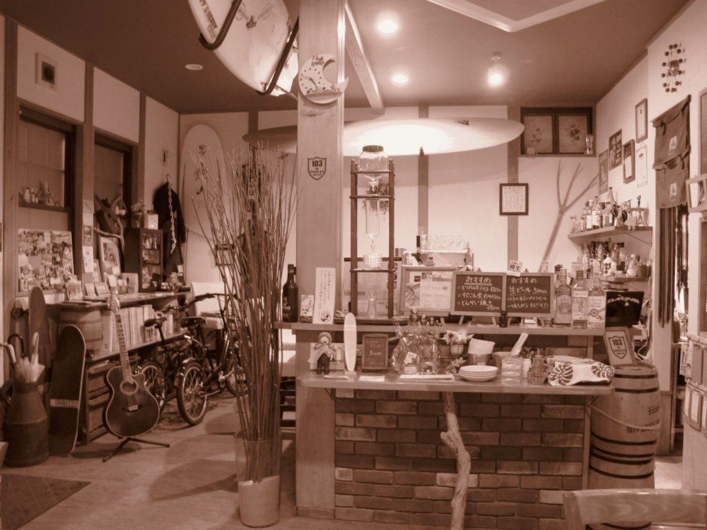 『Ｄｉｎｉｎｇ　Ｂａｒ　１０３　ｂｙ　ＴＯＳＳＡＮ』居心地の良さバツグン！人気ダイニングバーでの貸切り宴会！！