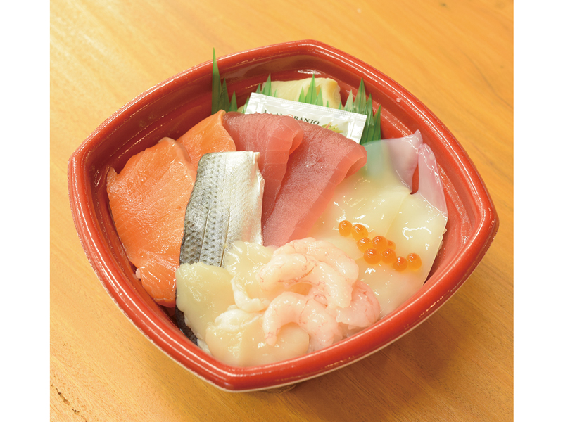 “讃岐のものを香川の人へ、そして全国へ”地元食材が集うスーパーマルシェ!