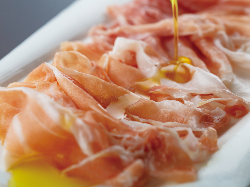 ソムリエが、料理に最も合うワインを提案してくれるお店