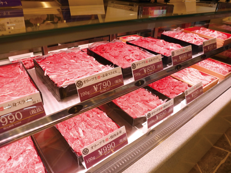 ”牝”の黒毛和牛・オリーブ牛専門店