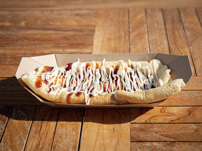 テラス席で海を眺めながら新鮮なお魚ランチを