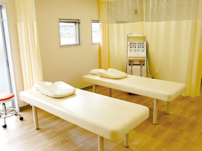 『ゆずいろ整骨院』最新の治療機器とプロの手技で症状を改善！【香川県丸亀市飯山町】