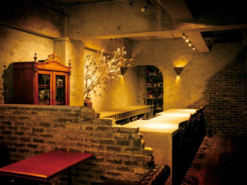 一歩足を踏み入れば、そこは非日常の空間