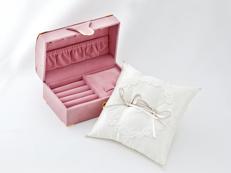 ジュエルサカイから幸せのご提案 「オーダー＆セミオーダーブライダルリング」