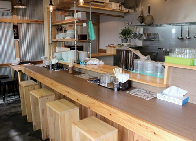 『らーめん 達』豚骨ベースのスープで味わうこだわりラーメン