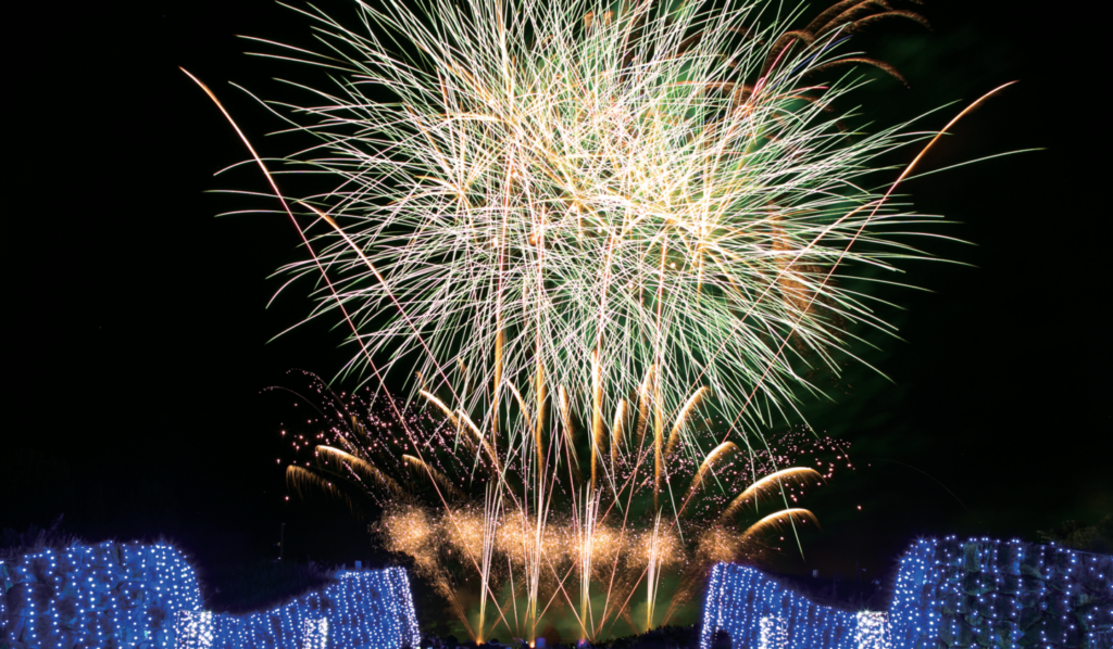 終了しました。開催中～1月6日（日）『ウィンターファンタジー』広大な大地に広がる幻想的な世界色とりどりの光の美しさに魅了されよう