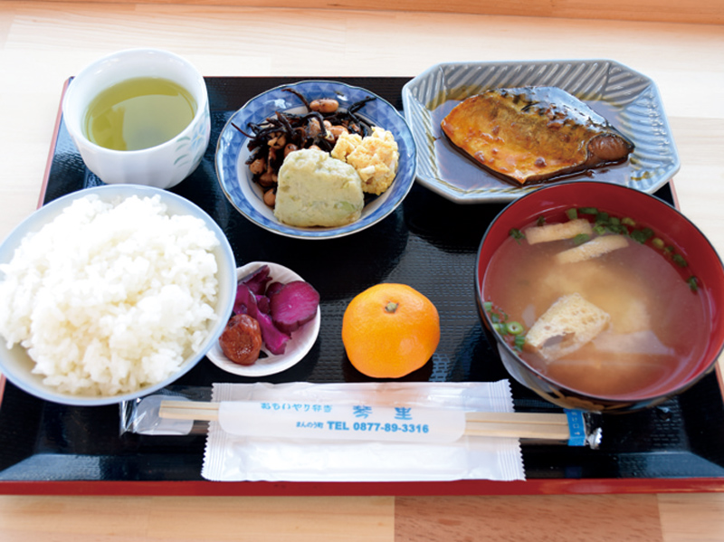 通いたくなるアットホームな食堂