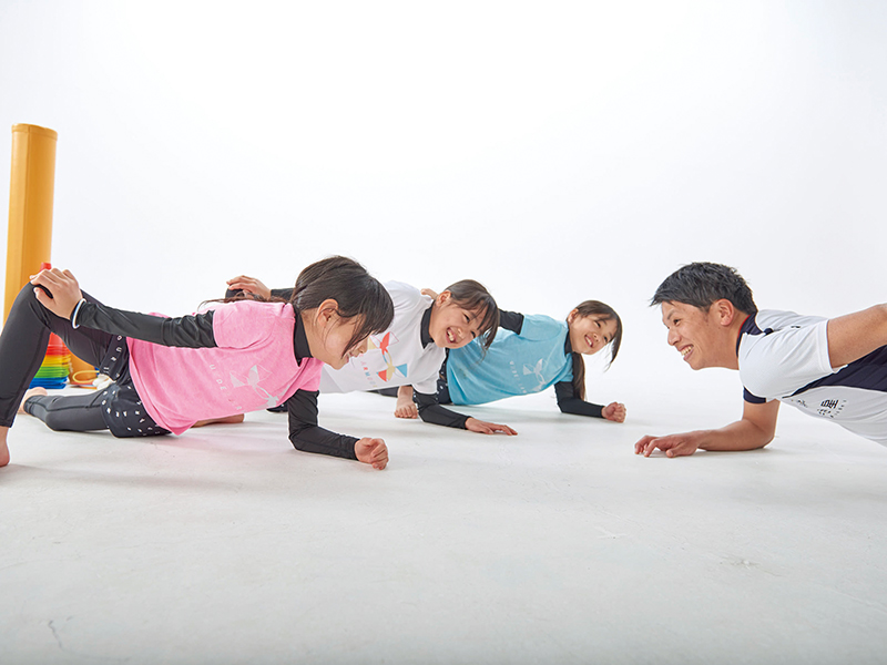 子どもたちの個性を伸ばし誰もが運動のヒーローになれる！