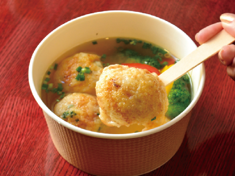 ダシの旨味たっぷり！地ダコを使ったたこ焼き専門店『まちタコ』