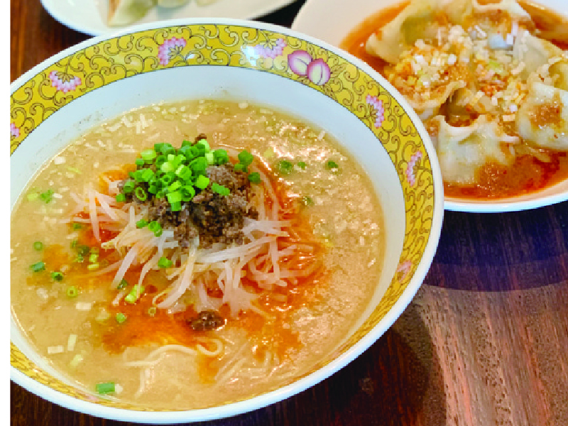 『中国麺 青龍』女性ひとりでも気軽に入れる空間