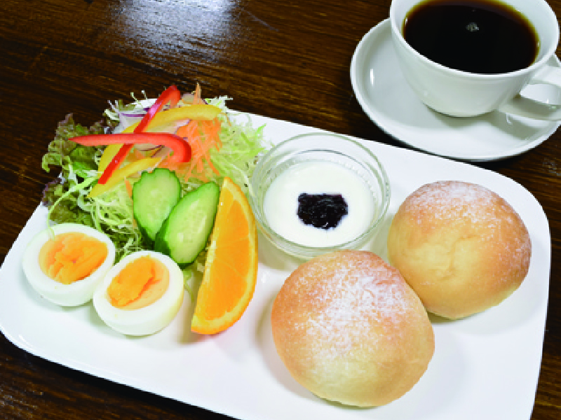 『自家焙煎コーヒー&ブレッド ハレハレコーヒー』自家製にこだわった逸品を提供