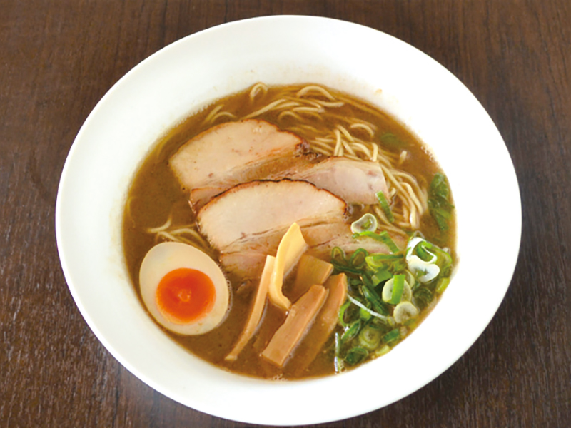 県内初！半個室のラーメン店が誕生