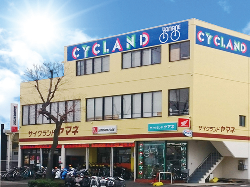 新車から中古車まで、ココは自転車の総合ショップ