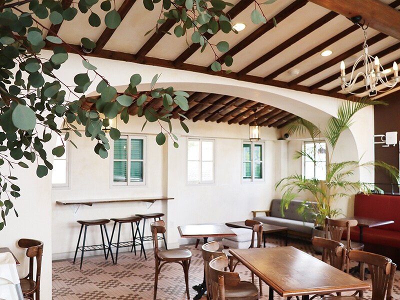 パティシエ手作りのケーキやスイーツが1時間食べ放題のカフェがOPEN!