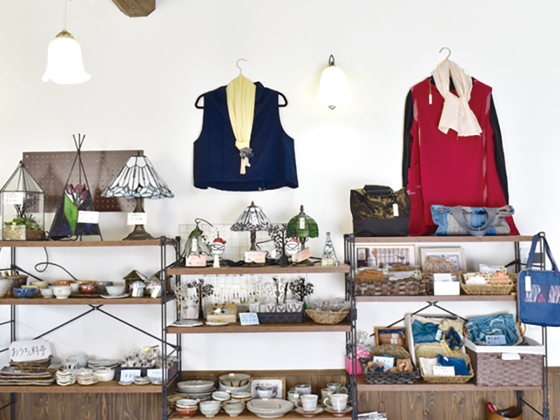 レコードで室内楽を聴きながらブランチ＆スイーツを堪能