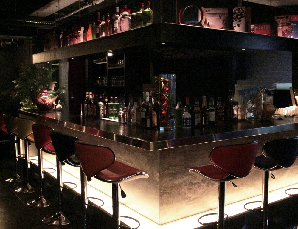 『GUILD　ギルド』隠れ家的な大人の遊び場