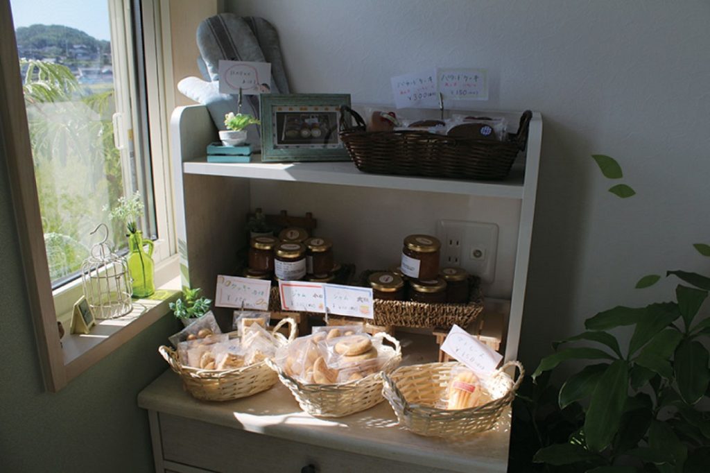 『ケーキ工房　れいくんち』手作りにこだわった果樹農家のスイーツ！