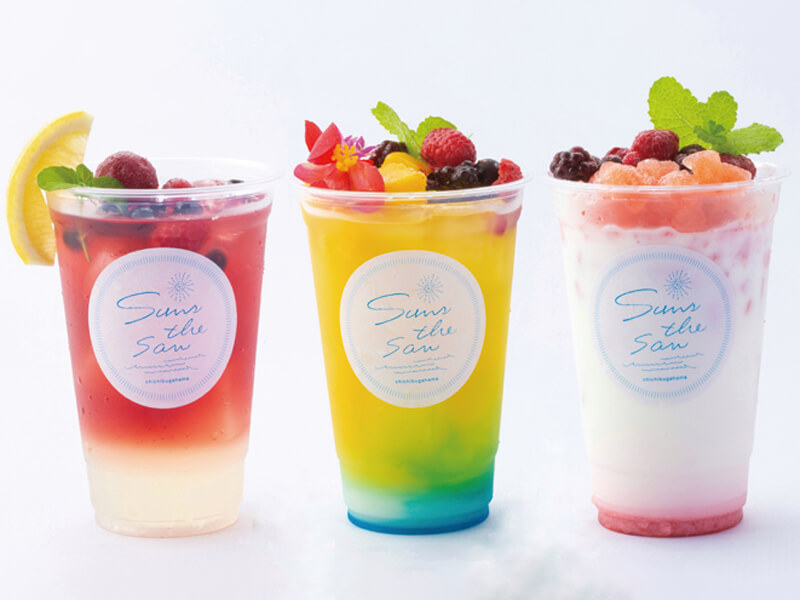 父母ヶ浜に臨むフォトジェニックカフェ