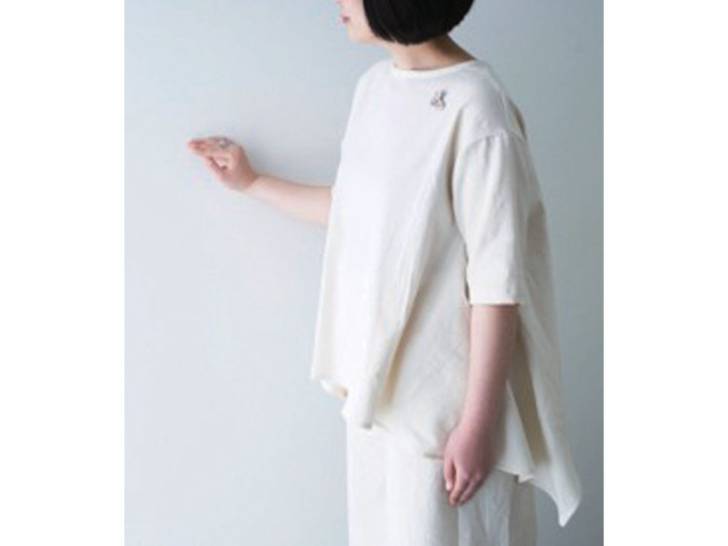 終了しました。4月26日（金）～5月8日（水）女性の美しさを引き立たせる 魅力的な洋服&アクセサリーに触れる『纏う』