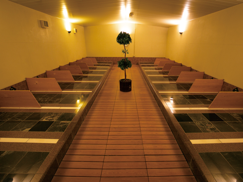 『Hot Stone Spa SIN-ON　ホットストーンスパ シンオン』おかげさまで1周年！多くのご来館に感謝して♪【香川県高松市由良町】