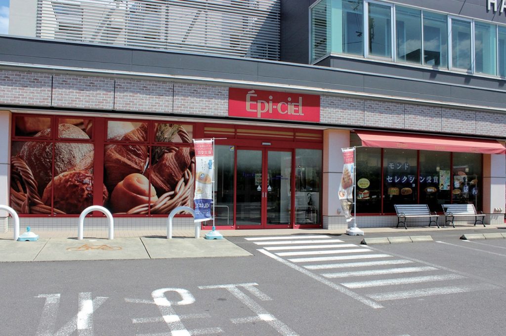 素材の風味を活かして焼き上げる定番＆新作パンの美味しさに魅了！