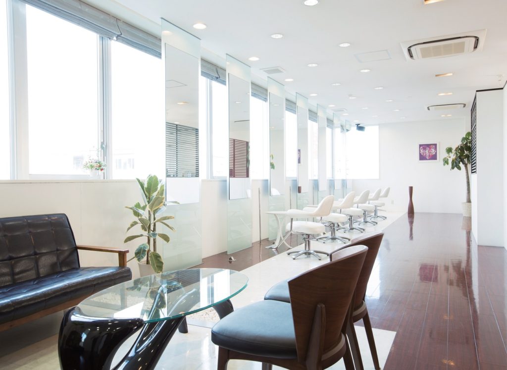 おかげさまで4周年!『HAIRSALON HARE』