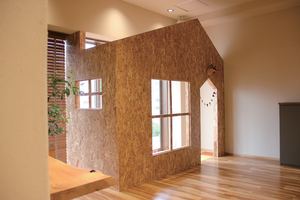 おしゃれで落ち着きのある、居心地のよい空間を提供