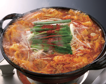 『赤から 丸亀店』お子様から辛いモノ好きまでみんなで楽しめる♪