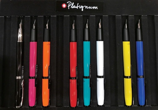 アイテム約3万点!文具のある豊かな暮らしを提案