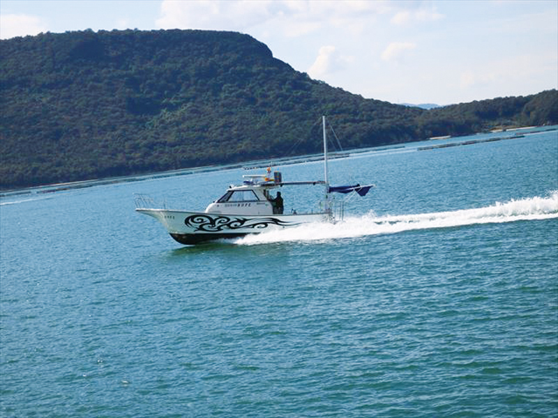 瀬戸内の島々をプレジャーボートで巡る貸切で安心な、 夏のプチ贅沢旅♡