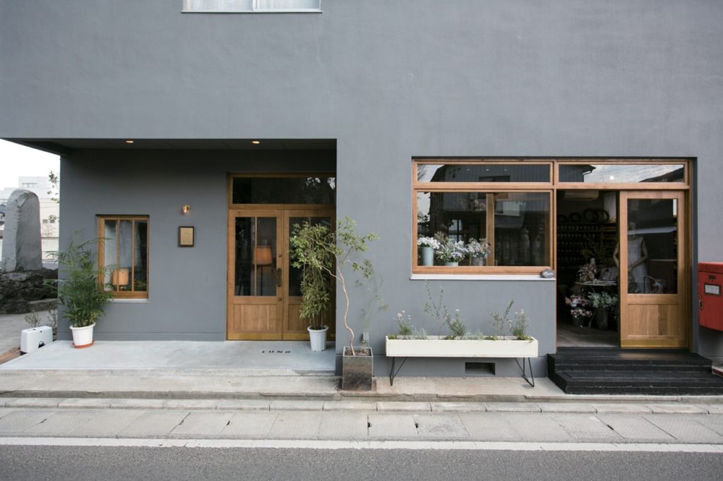 ブライダル・雑貨・フラワーを扱う女性ゴコロをくすぐる複合SHOP♪