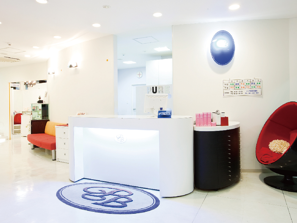 『ピュア形成外科医院 ピュアケイセイゲカイイン』夏本番に向けて悩みを改善！