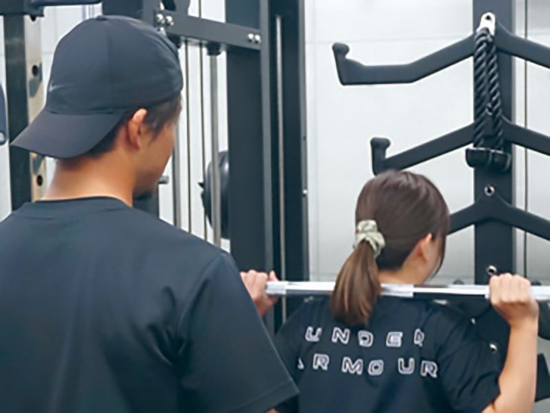 説得力あるトレーナーが徹底サポート！