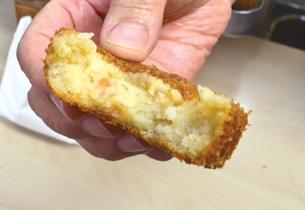 『福崎鶏肉店』古くから親しまれる鶏肉店♪自慢の絶品揚げたてメニュー！