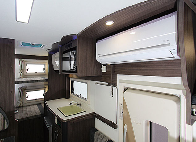 『amping Car Rental ＋Plus One』仲間やペット達とキャンピングカーででかけよう！