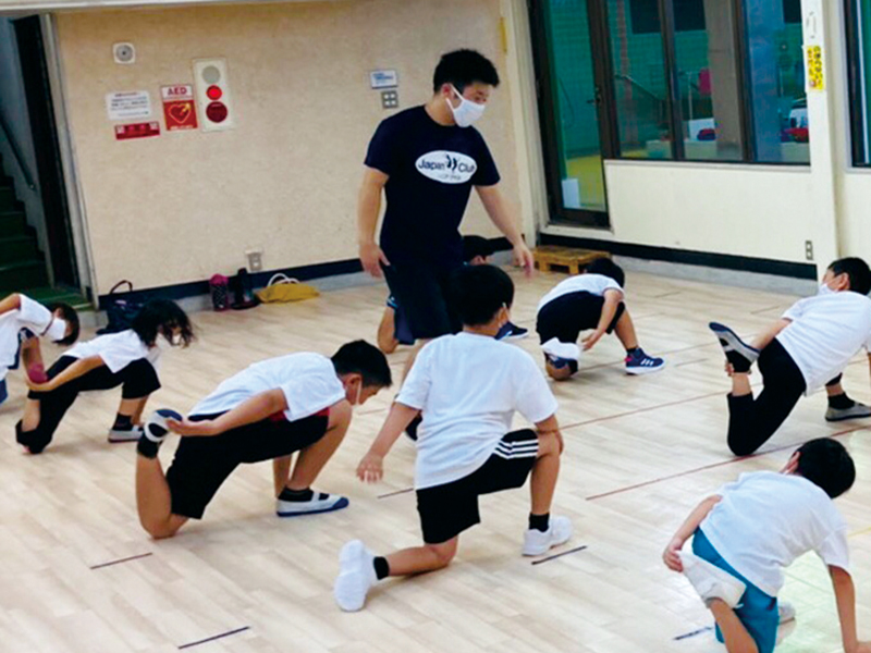 将来さまざまなスポーツを行うための基礎運動教室