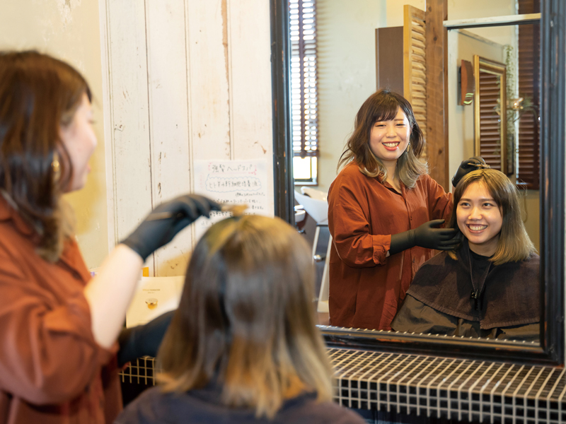 大人女性の白髪悩みを頭皮から考え、白髪染めをもっと楽しいものに