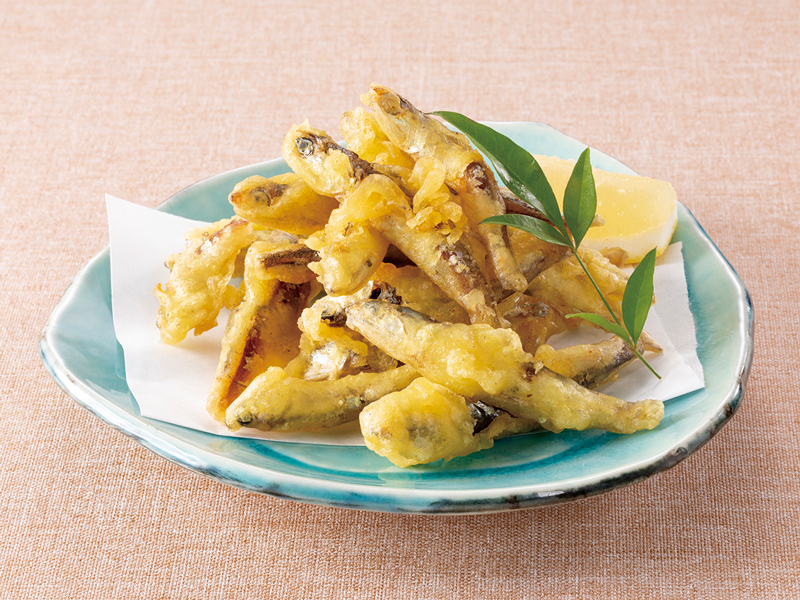 今が旬のマルナカ一推し商品 「伊吹島産釜揚げいりこ天ぷら」販売中！