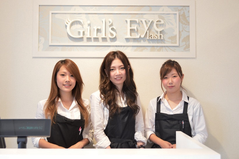 高い技術を誇る実力店で、理想の目元を手に入れよう！