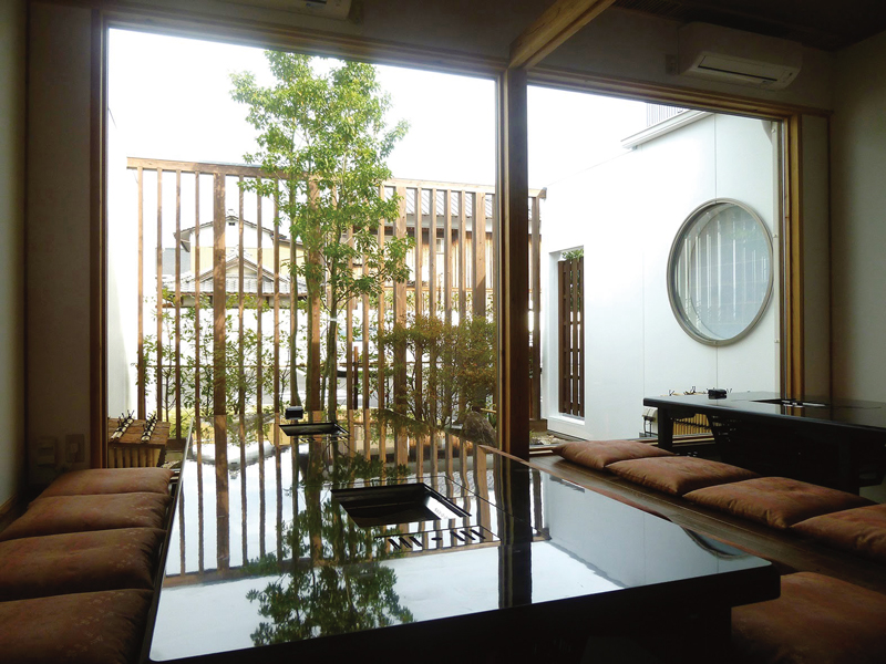 『焼肉松坂 国道店』香川の美味を囲む歓び。 忘・新年会は焼肉松坂で！【香川県善通寺市弘田町】