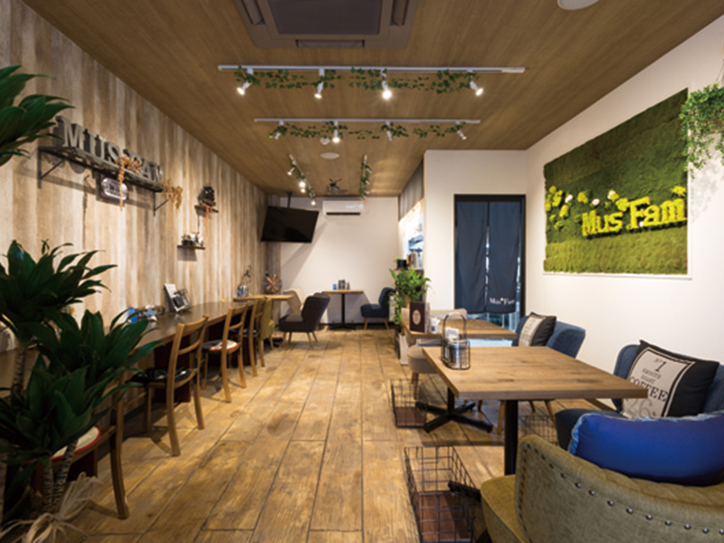 欲張り女子も大満足の複合型カフェ！