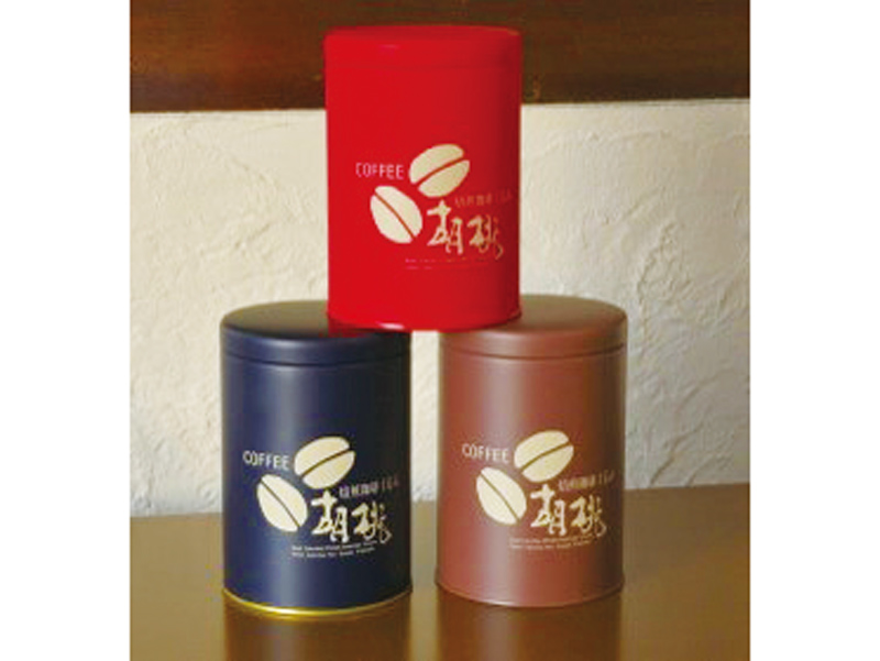 『焙煎珈琲 胡桃』一杯のコーヒーの奥深さを追求した「マイスターのコーヒー豆」と雑味を抑える丁寧な「胡桃流ハンドドリップコーヒー」の店。【香川県高松市鶴市町】