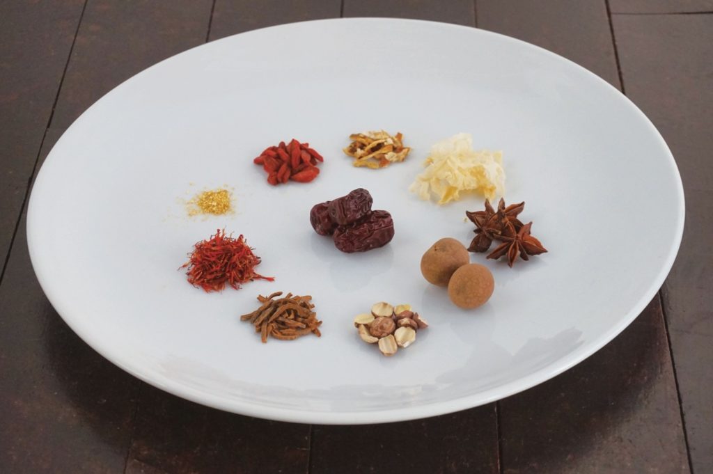 『本格薬膳火鍋　守破離』６種の薬膳が溶け込んだスープでアンチエイジング！