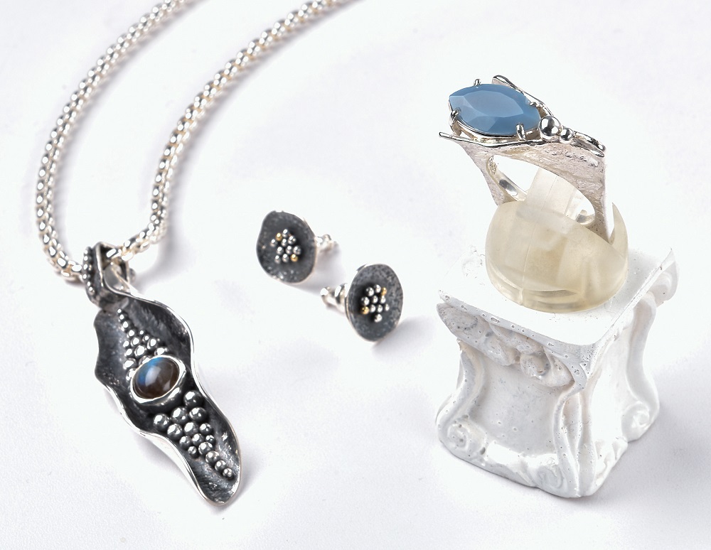 世界でたった１つだけの特別なジュエリーをオーダーしよう