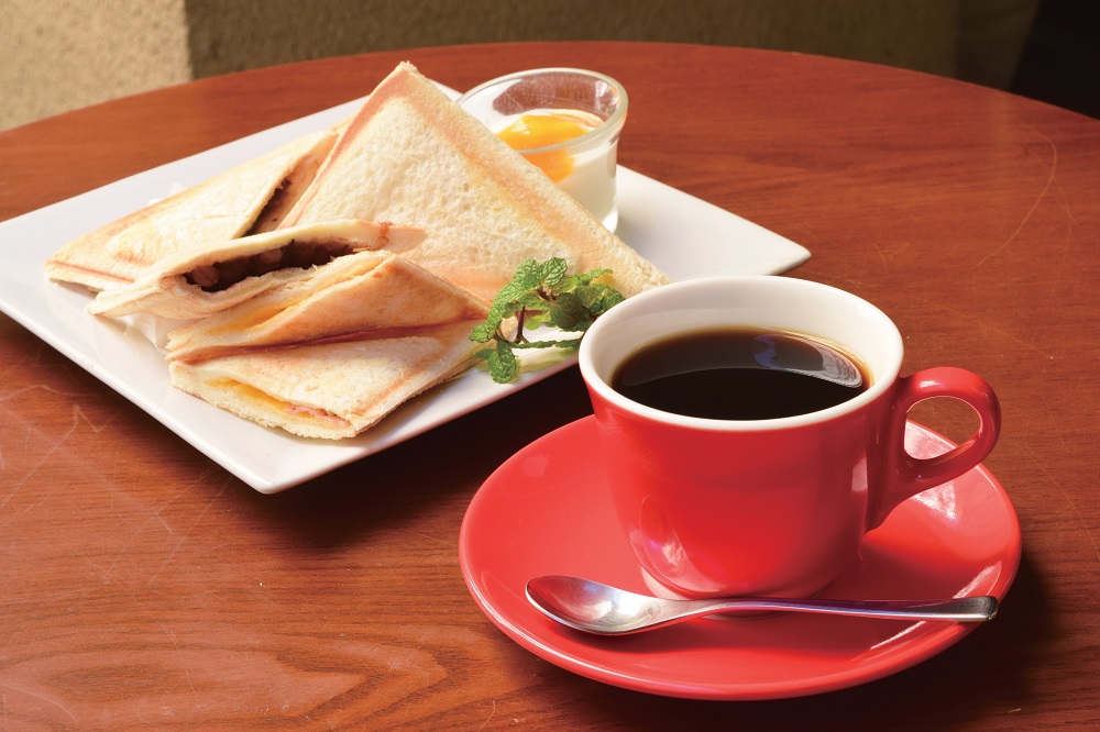 『Cafe＆Live　Space　SPEAK　LOW』マスター自慢のブレンドと好相性！冬におすすめの自家製ホットサンド