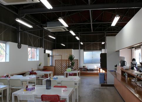 『まるた屋製麺』お財布に優しいツヤツヤうどんを召し上がれ！